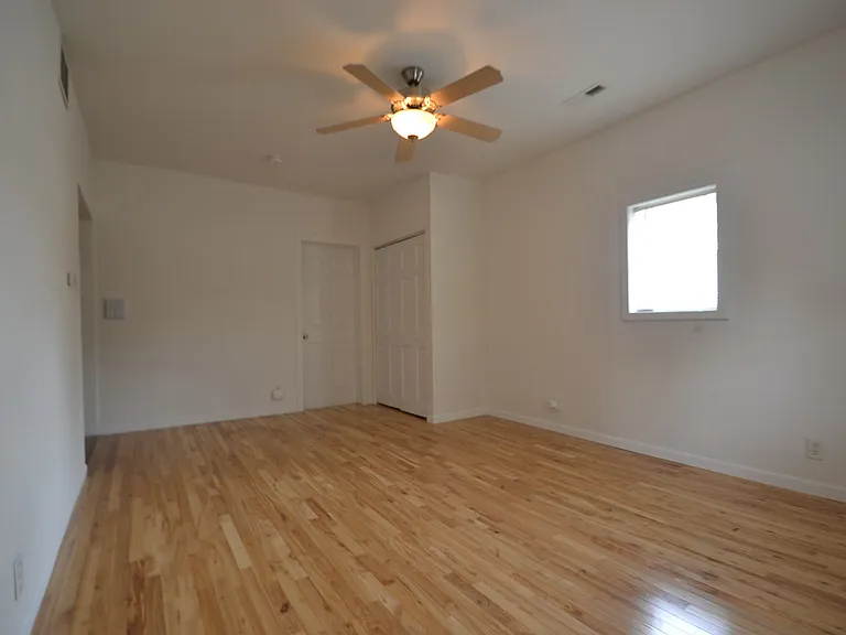 555 S Locust St #3 — Photo 12