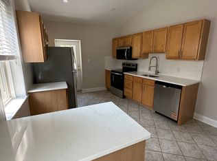 311 W Wayne Ave FLOOR 2, Wayne, PA 19087
