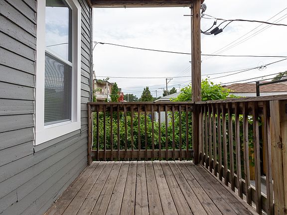 5th image of 1640 N Albany Ave APT 1