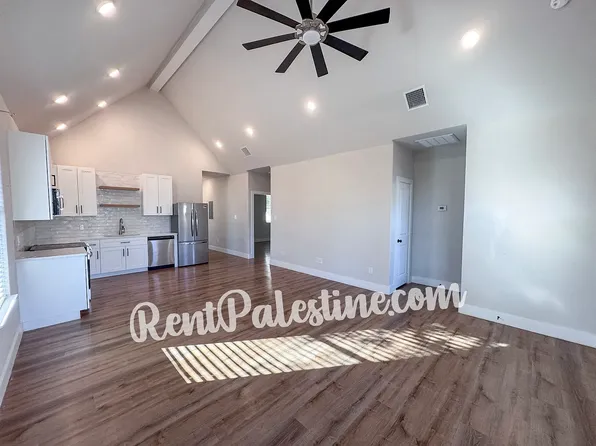 114 Private Road 8835 #121, Palestine, TX 75801