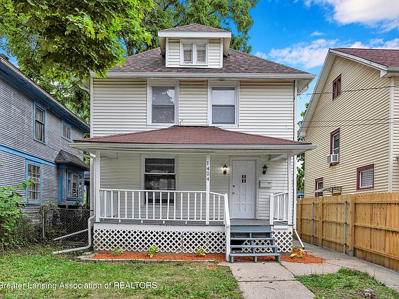 2nd image of 1424 Massachusetts Ave