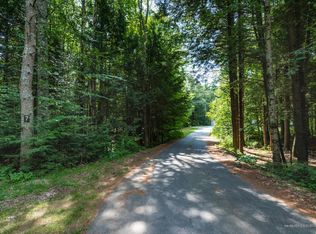 7 Davis Dr, Saco, ME 04072