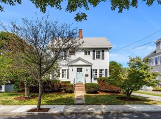 11 Sherman St, Beverly, MA 01915