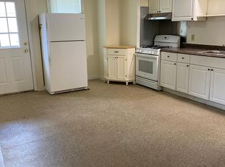 375 Elm St APT 2, Fitchburg, MA 01420