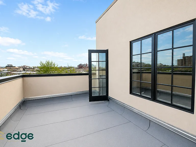 254 Palmetto St #3A — Photo 13