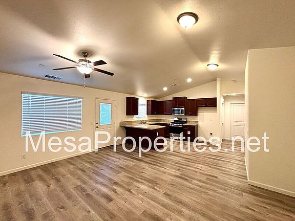 4th image of 9550 Tamarisk Ave Unit 114