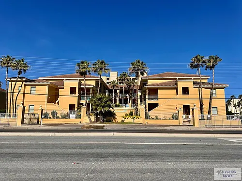 6410 Padre Blvd Photo 1