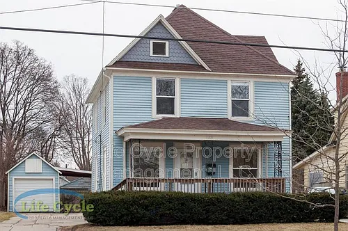 138 Travis St NE Photo 1