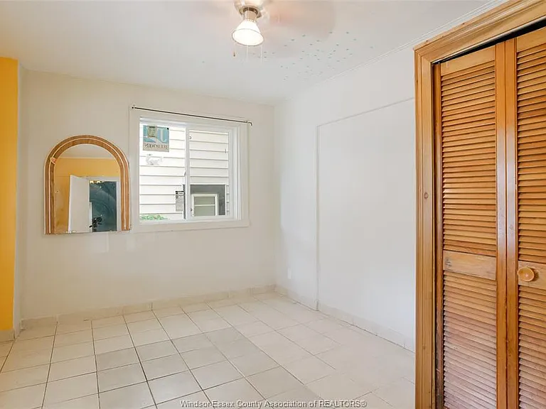 361 Josephine Ave — Photo 6