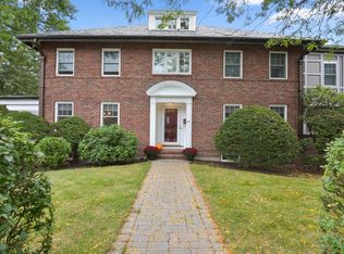 30 Jordan Ave, Wakefield, MA 01880