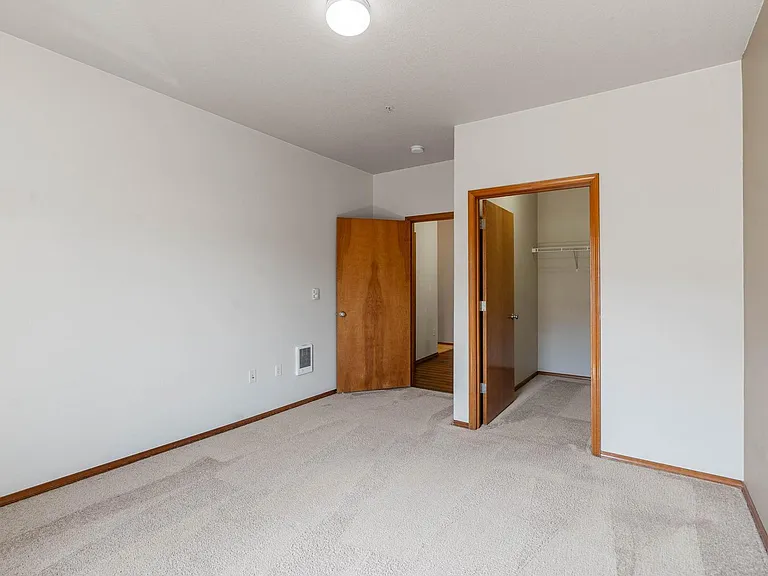 15325 NW Central Dr #211 — Photo 19