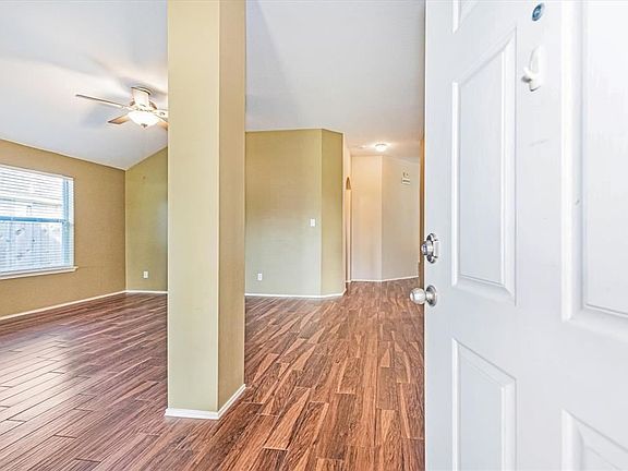 4th image of 10115 Twila Springs Ct