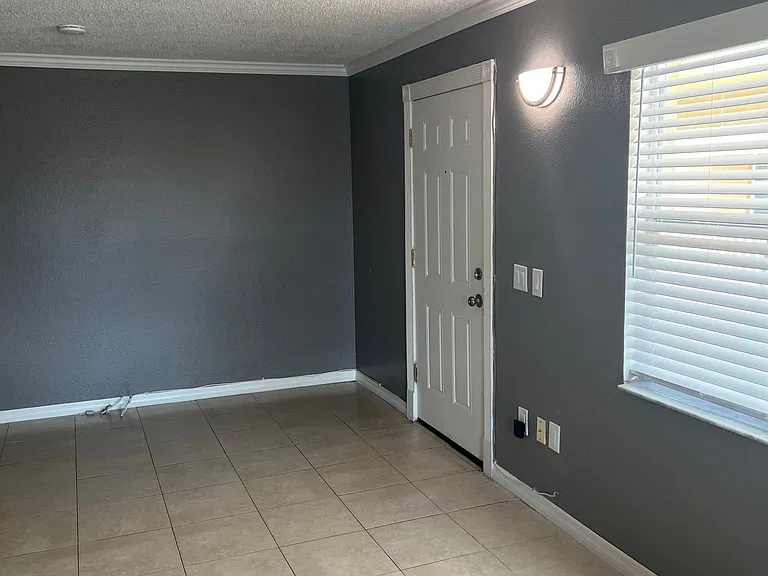 703 Michigan Ct #3 — Photo 11