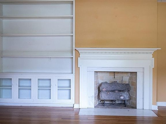 5th image of 3010 Sherwood Dr