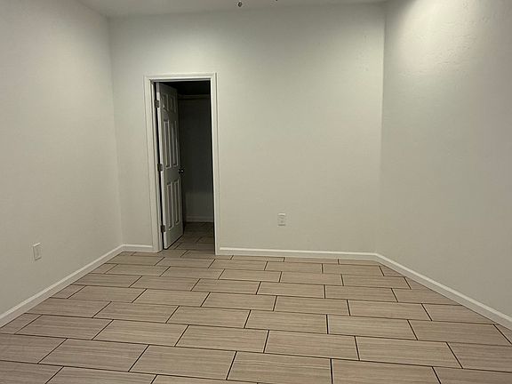 5th image of 4556 E University Ave
