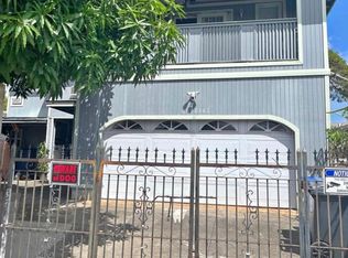 98-1361 Hoohiki St, Pearl City, HI 96782