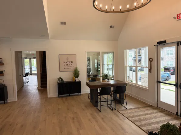 Gated Villa Apartments at Kearney