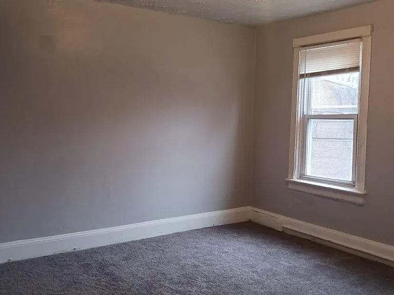 233 Hills Pl — Photo 15