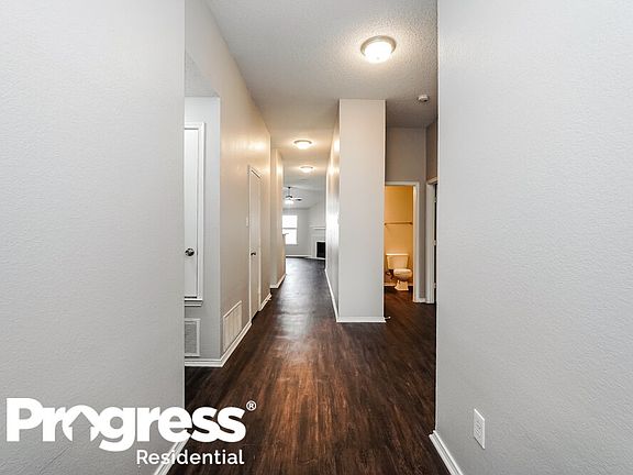 3rd image of 500 Prairie Gulch Dr