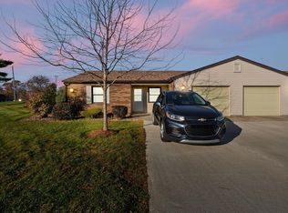 701 Riley Rd, Kendallville, IN 46755