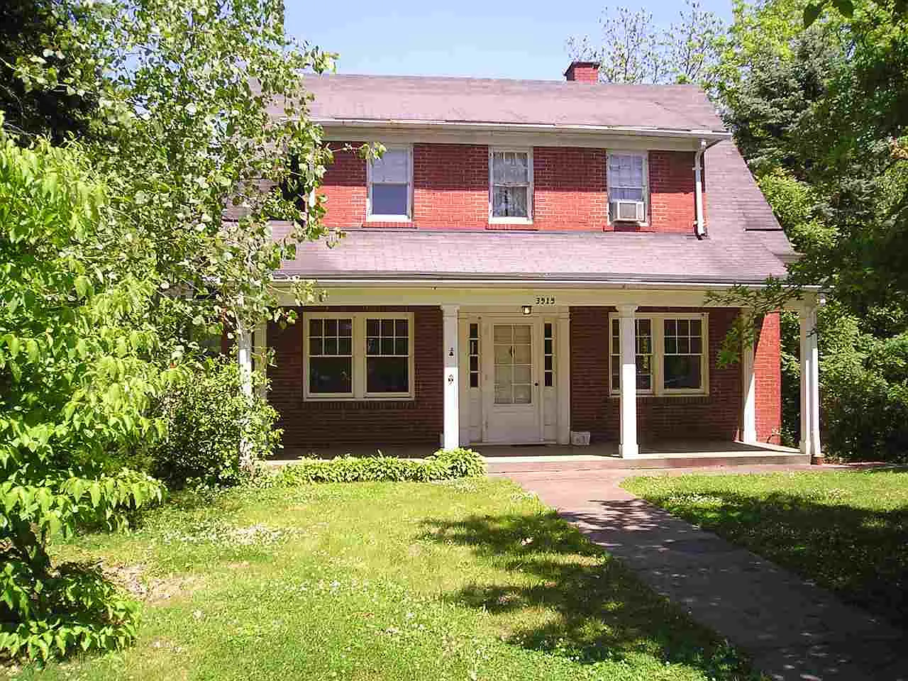3919 Stringtown Rd photo 1