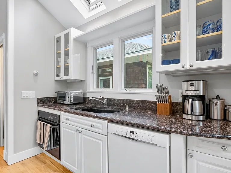 14 Barns Ln — Photo 17