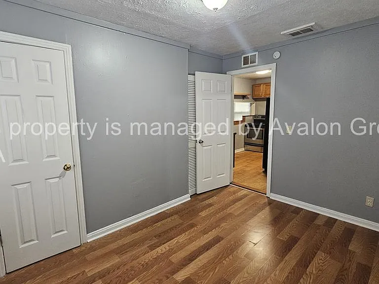 3056 Date St — Photo 11