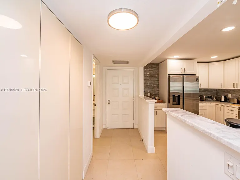 5000 N Ocean Blvd #506 — Photo 7