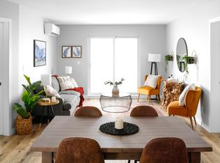 945 Victoria St W #402, Kamloops, BC V2C0K4