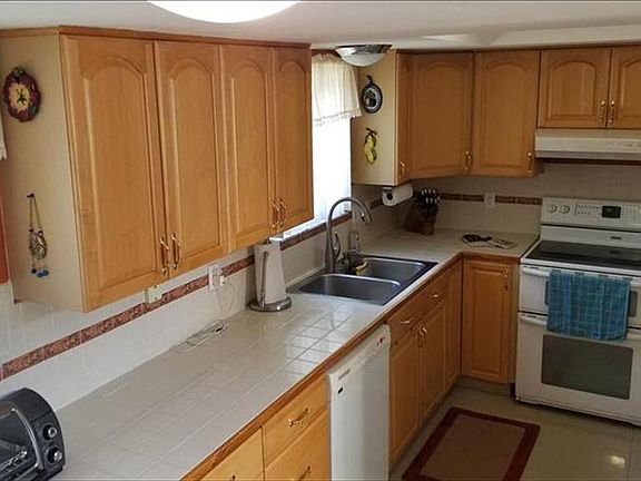 2nd image of 7120 Ferrier Ct