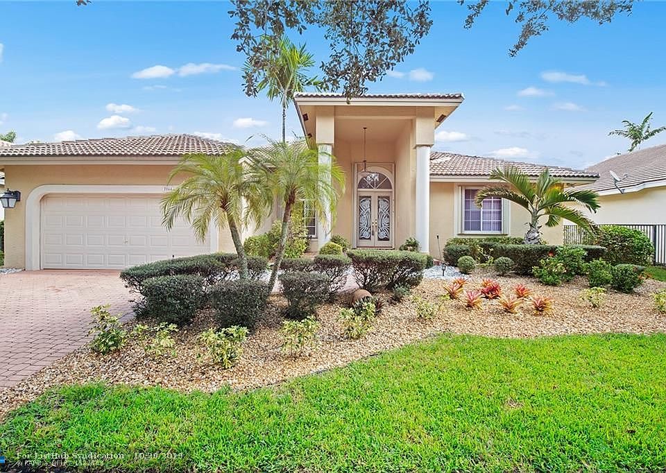 1st image of 2864 Oakbrook Dr