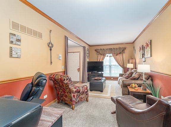 4th image of 2125 Willow Lakes Dr