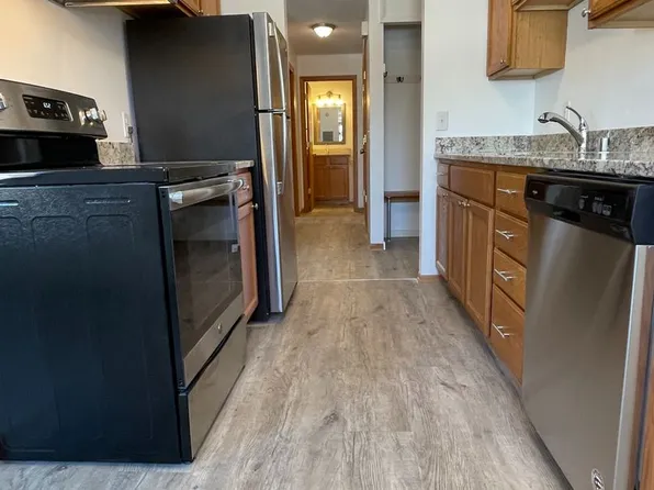 735 Tyler St NE APT 5, Minneapolis, MN 55413