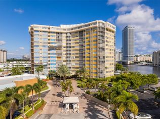 100 Golden Isles Dr APT 1410, Hallandale, FL 33009