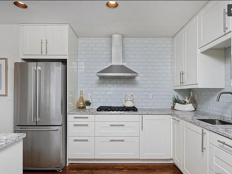 1702 High Plains Dr — Photo 2