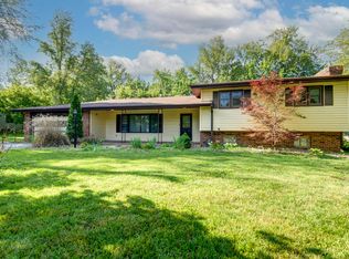 2540 W Swan St, Springfield, MO 65807