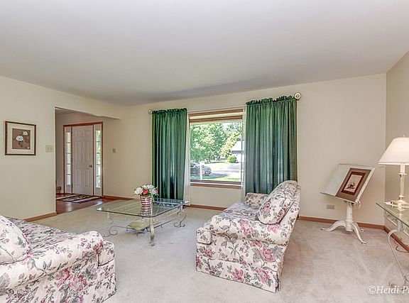 4th image of 6S055 Country Glen Dr