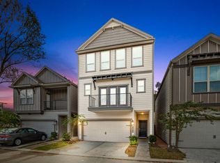 10913 Cannes Memorial Dr, Houston, TX 77043