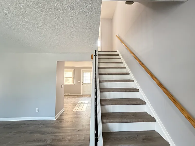 4118 Highview Pkwy — Photo 25