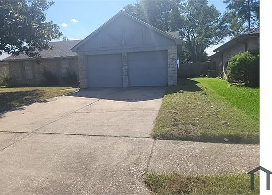 2634 Camden Pkwy — Photo 1