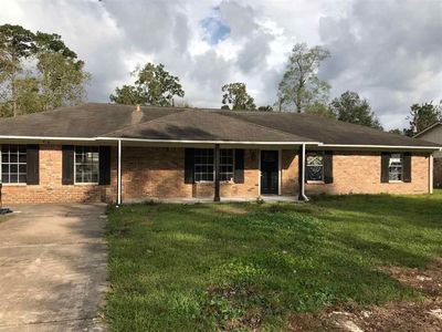 134 Woodlawn Dr, Sour Lake, TX, 77659