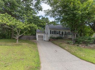 89 Diamond Dr, Portsmouth, NH 03801