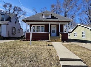 1668 Porter Ave, Beloit, WI 53511