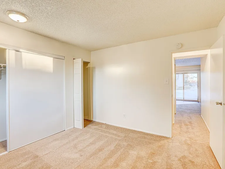 Ralston Park Apartments — Photo 20