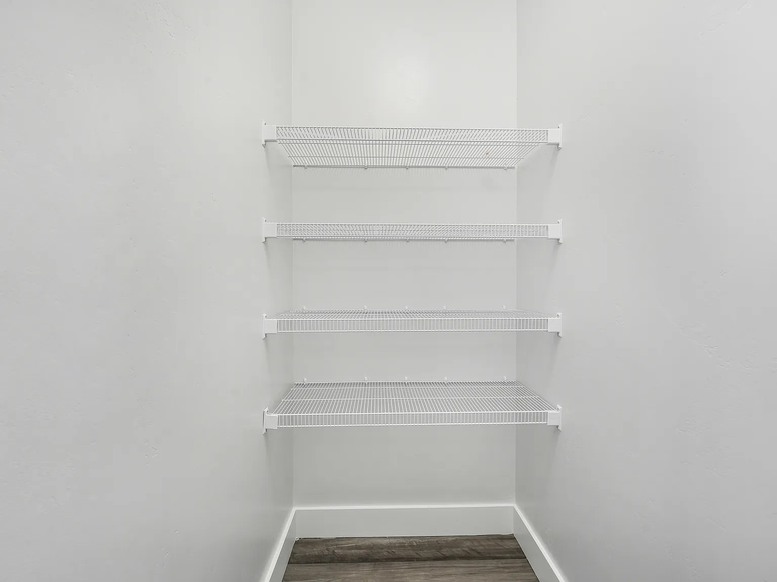 3 bed, 1272 sqft, $800 — Photo 4