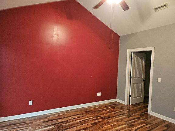 5th image of 302 Hidden Creek Cir Unit 3
