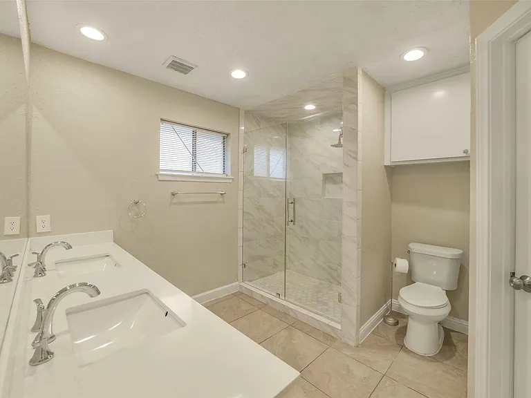21211 Park Mount Dr — Photo 34