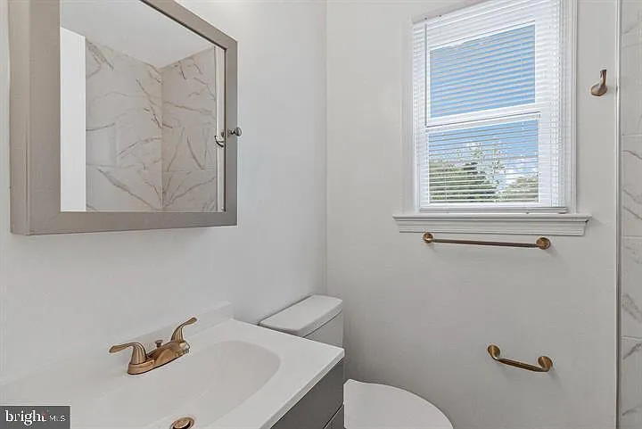 19 Atlantic St SE — Photo 16