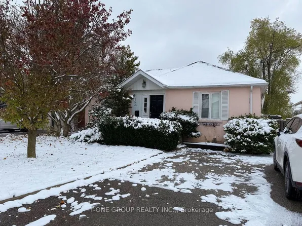 153 Connaught Ave, Toronto, ON M2M 1H3