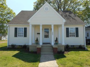 203 Fairfax Ave, Colonial Heights, VA 23834